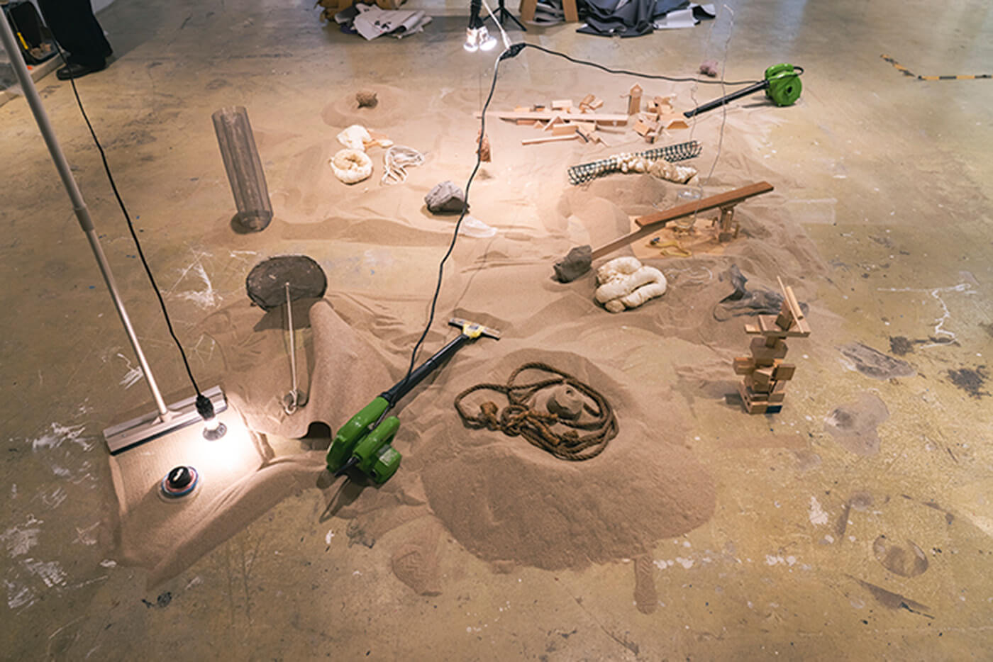 三人展 2022年12月6日 数年前、真冬のニューヨーク。…/ソノ アイダ