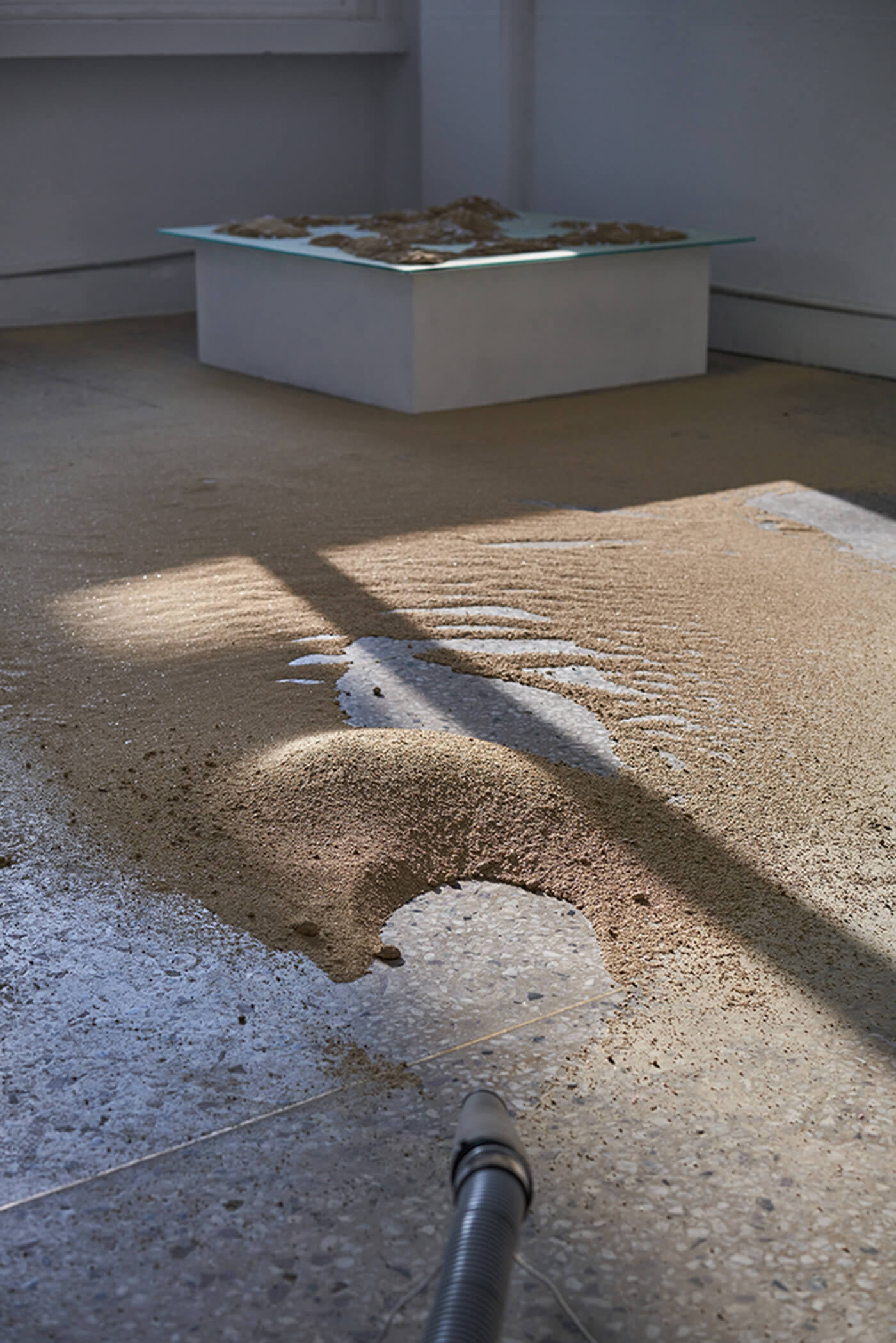 三人展 大韓民国ソウル特別市チュングウルジロ18キル…/三Q